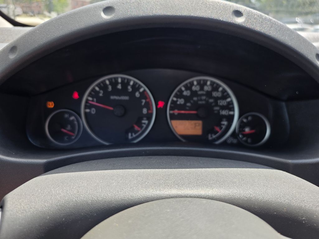 Photo 11 of this NISSAN PATHFINDER