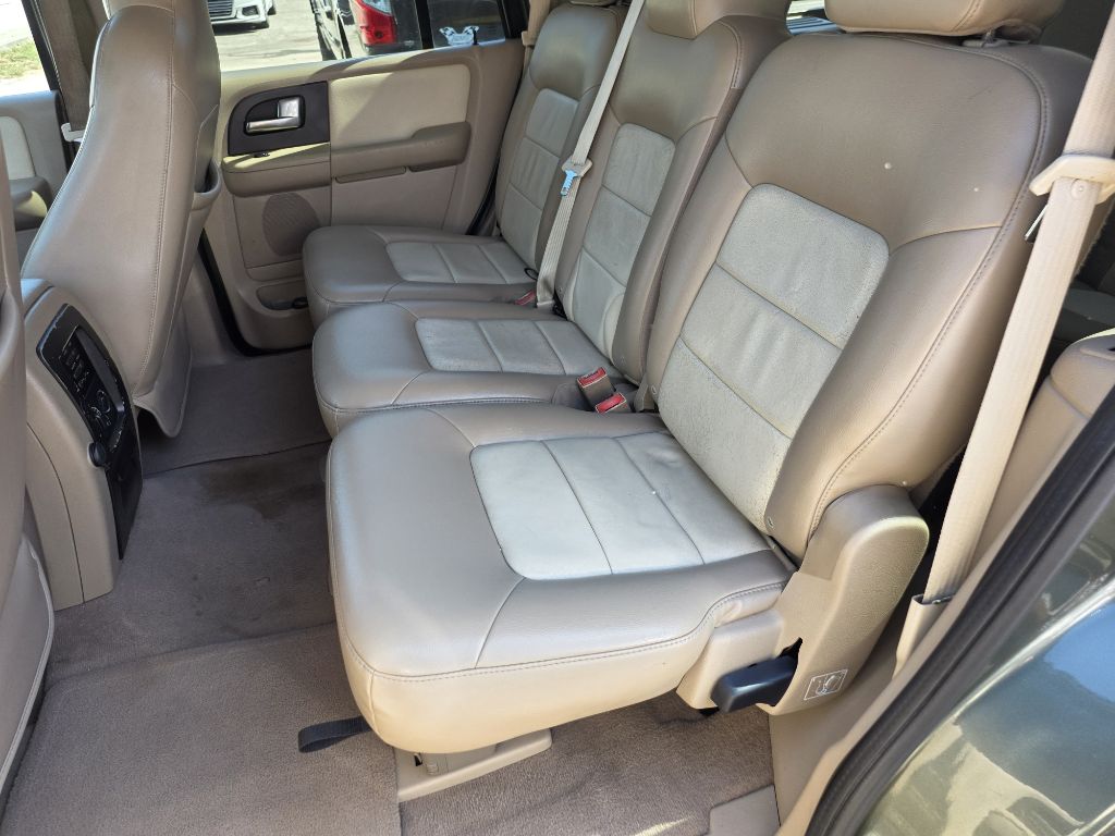Photo 9 of this FORD EXPEDITION