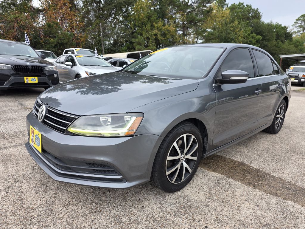 Photo 3 of this VOLKSWAGEN JETTA