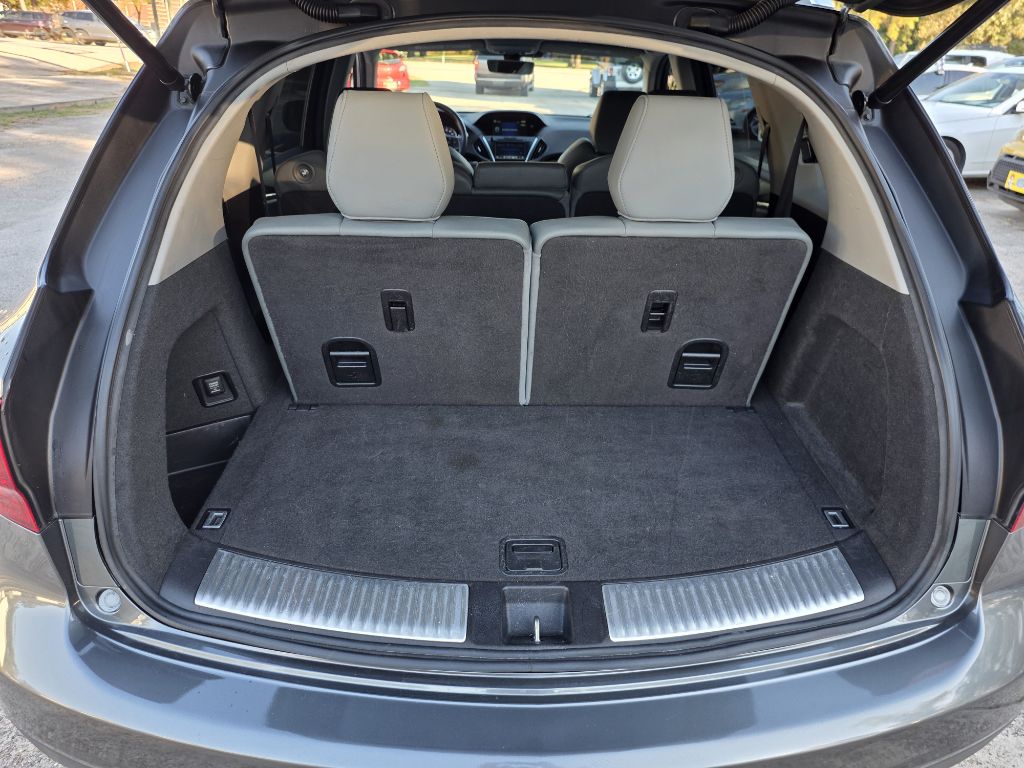 Photo 16 of this ACURA MDX