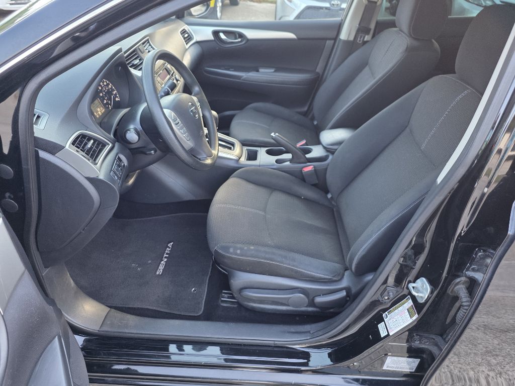 Photo 10 of this NISSAN SENTRA