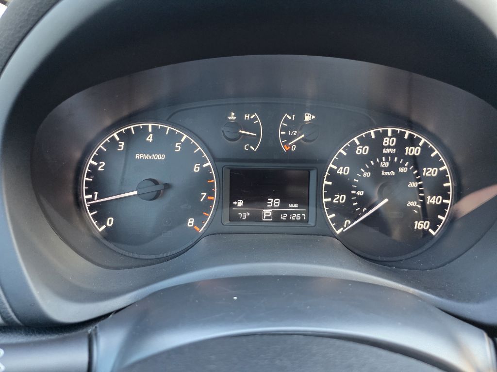 Photo 13 of this NISSAN SENTRA