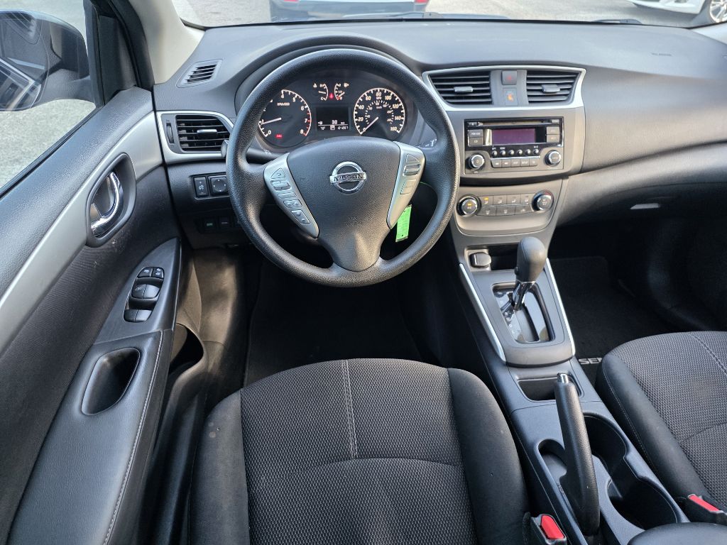Photo 12 of this NISSAN SENTRA