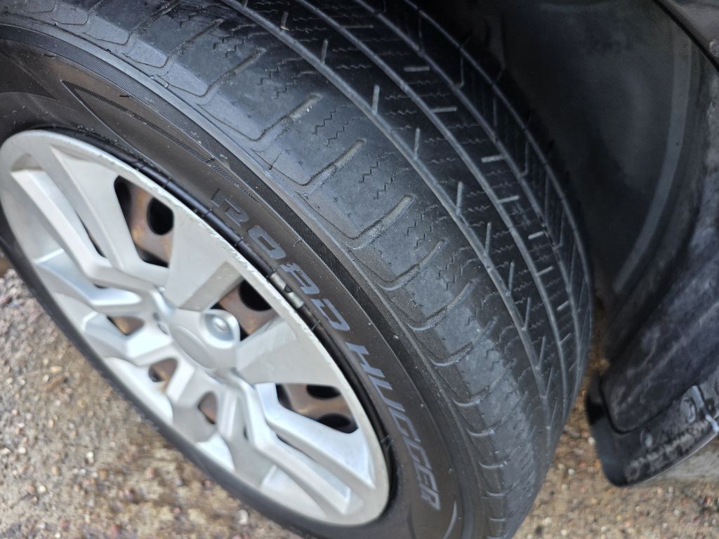Photo 18 of this NISSAN SENTRA