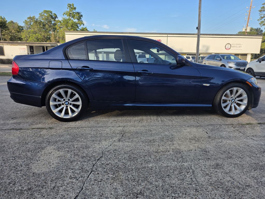 Photo 8 of this BMW 328