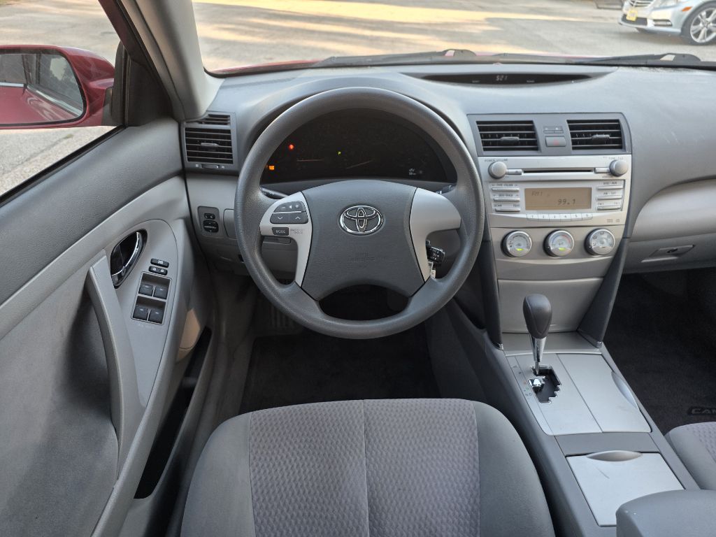 Photo 11 of this TOYOTA CAMRY