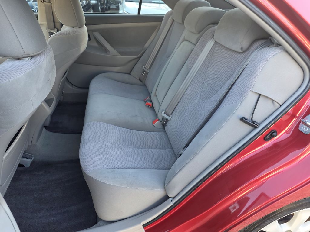 Photo 10 of this TOYOTA CAMRY