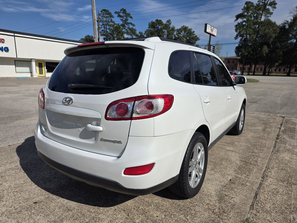 Photo 4 of this HYUNDAI SANTA FE