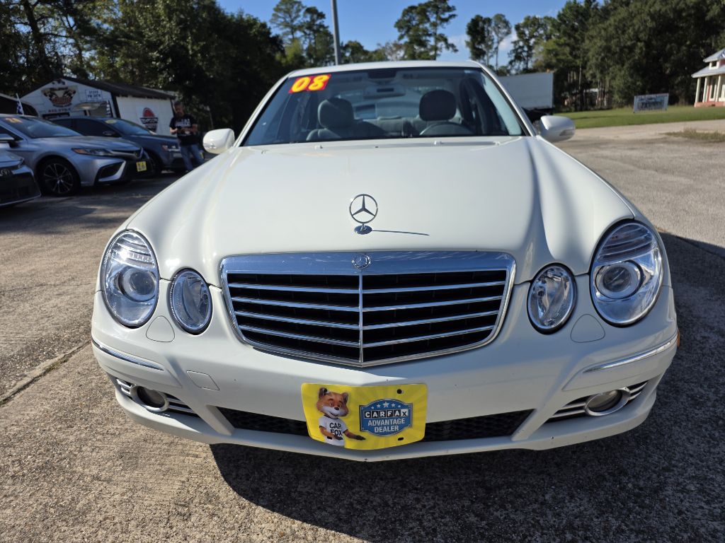 Photo 2 of this MERCEDES-BENZ E-CLASS