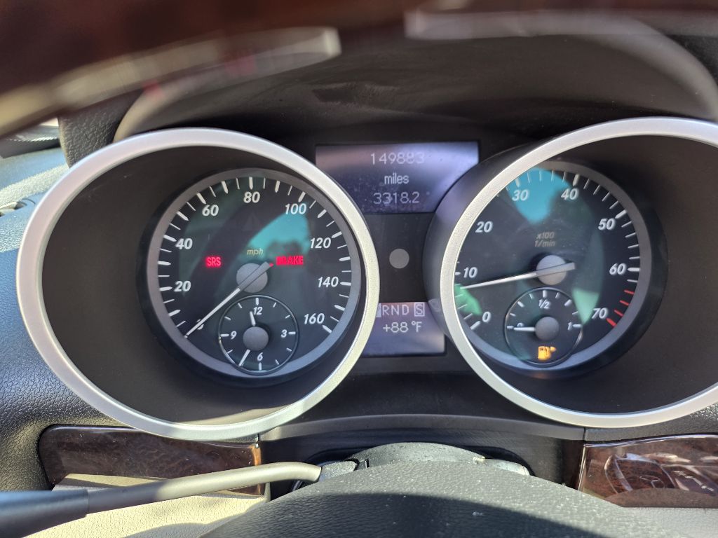 Photo 12 of this MERCEDES-BENZ SLK