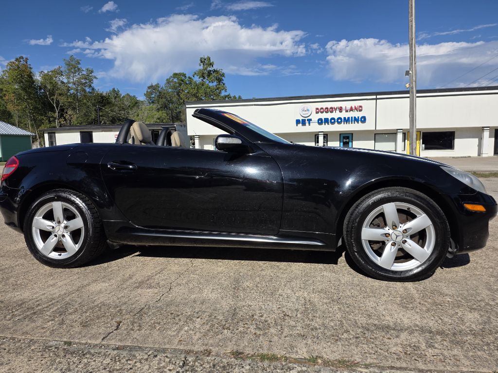 Photo 3 of this MERCEDES-BENZ SLK