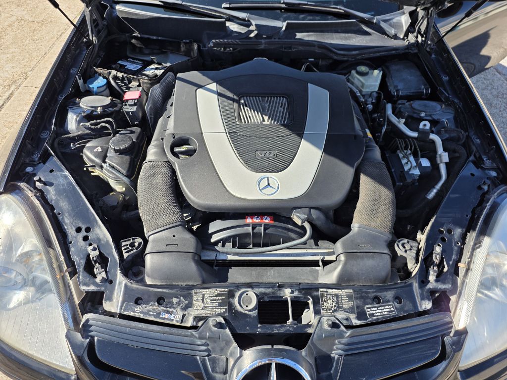 Photo 16 of this MERCEDES-BENZ SLK