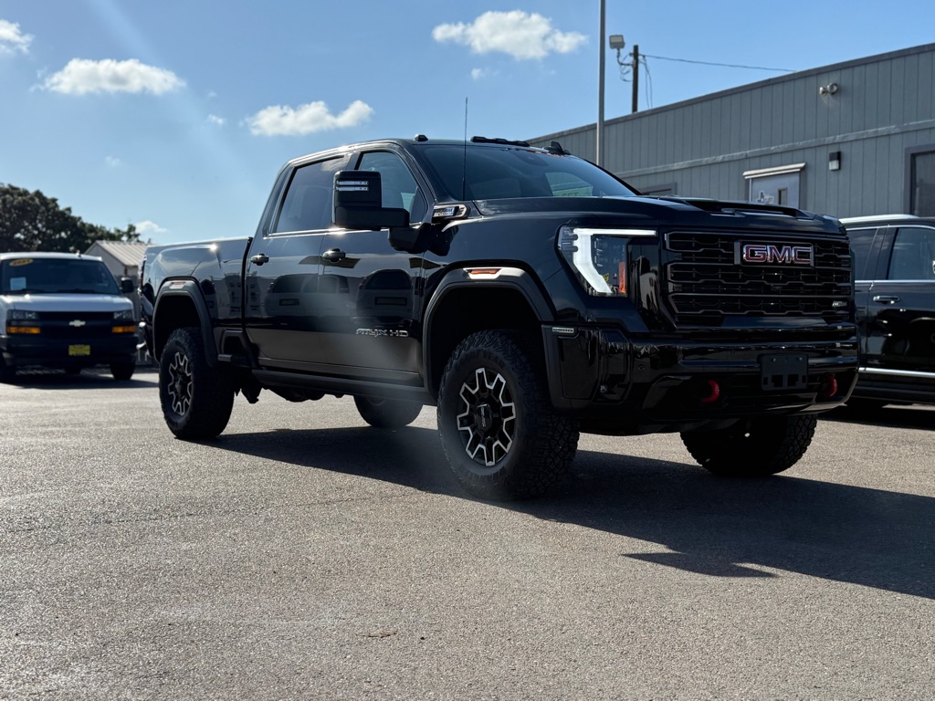 Photo 4 of this GMC SIERRA