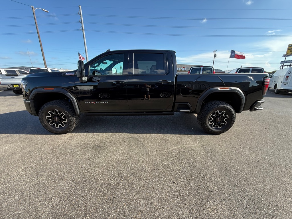 Photo 7 of this GMC SIERRA