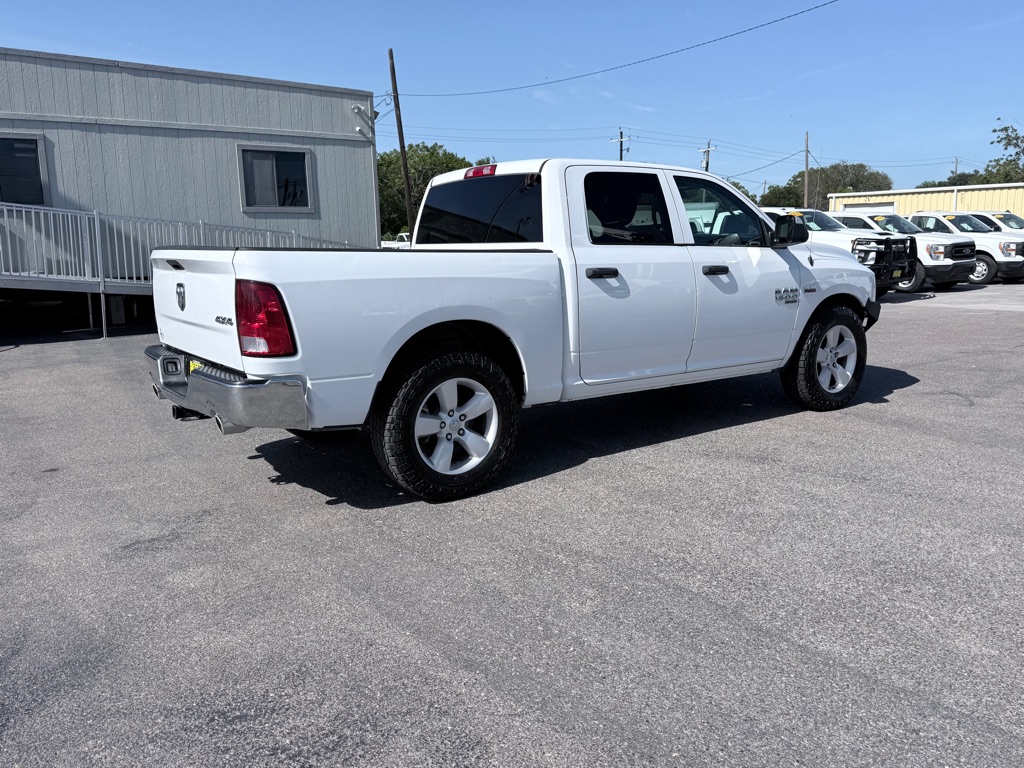 Photo 5 of this RAM 1500 CLASSIC