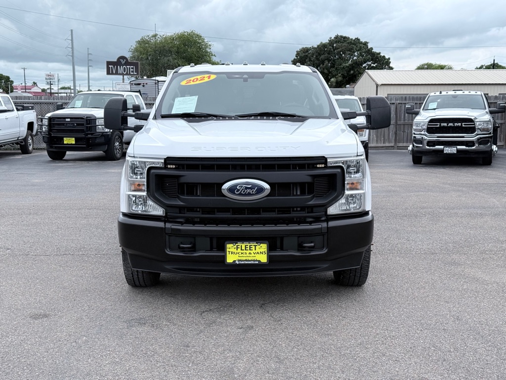 Photo 2 of this FORD F350