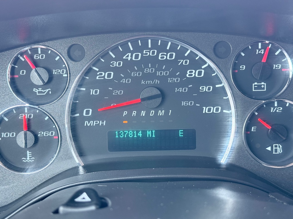 Photo 16 of this CHEVROLET EXPRESS G2500