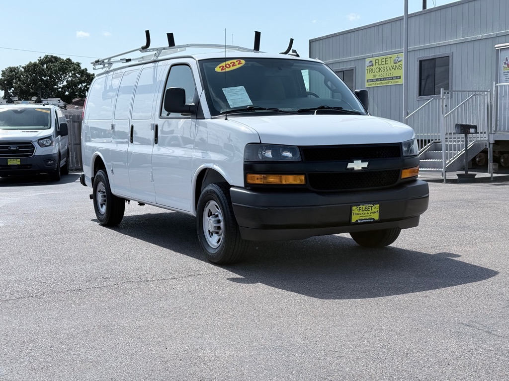 Photo 3 of this CHEVROLET EXPRESS G2500