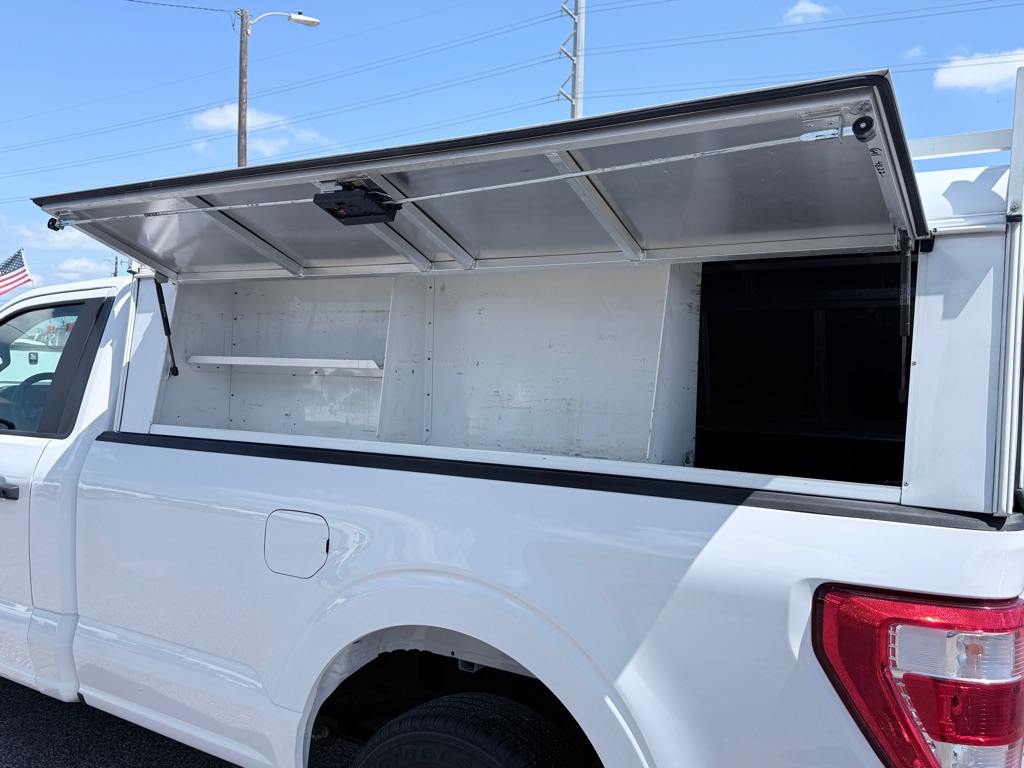 Photo 10 of this FORD F150