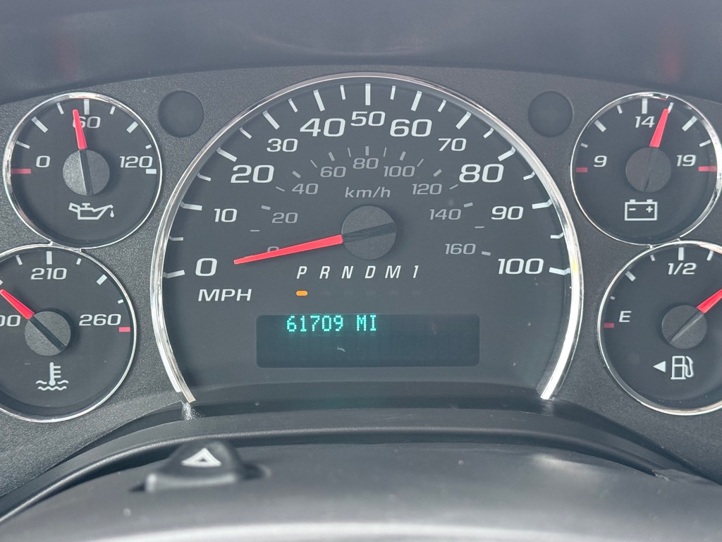 Photo 16 of this GMC SAVANA EXTENDED