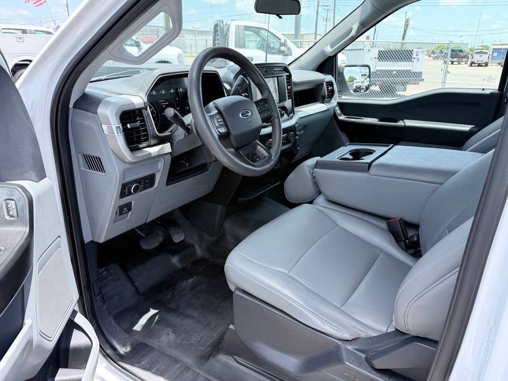 Photo 9 of this FORD F150