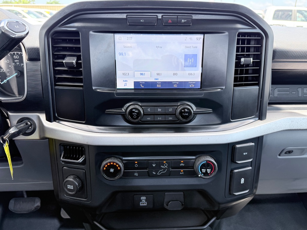 Photo 12 of this FORD F150