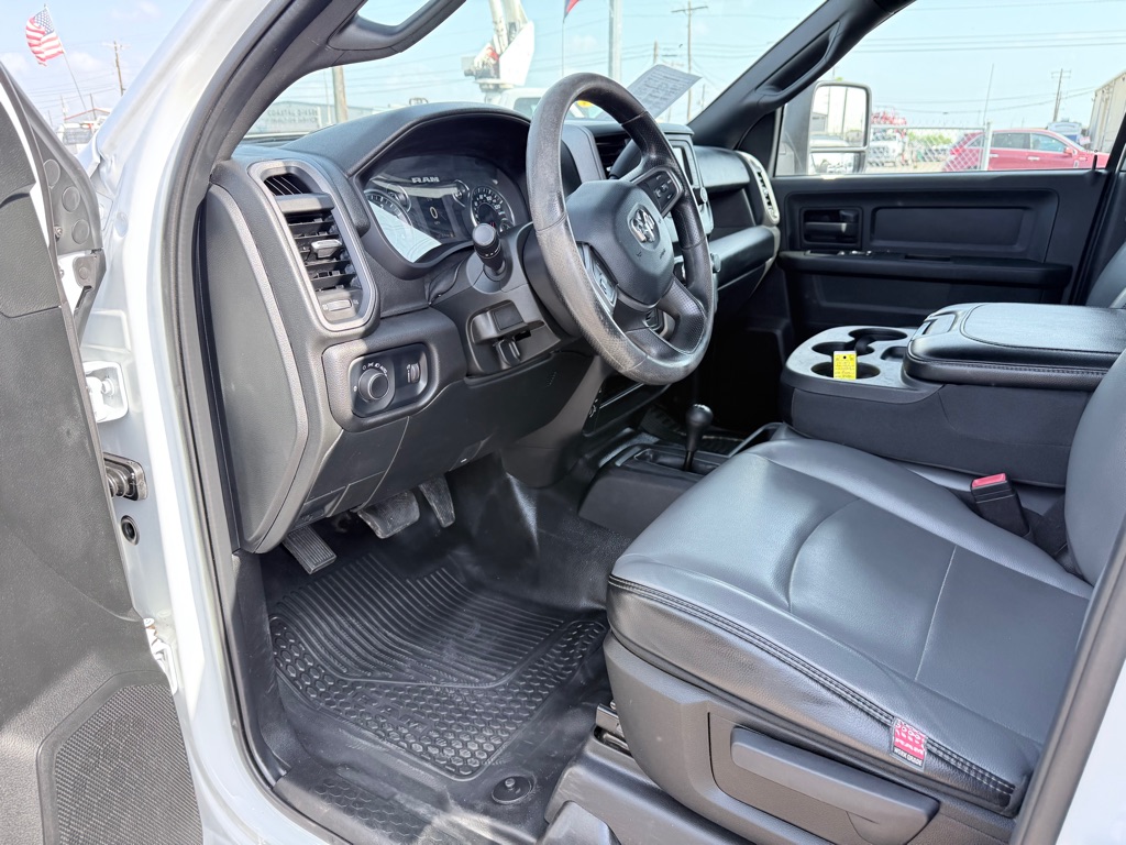 Photo 9 of this RAM 3500