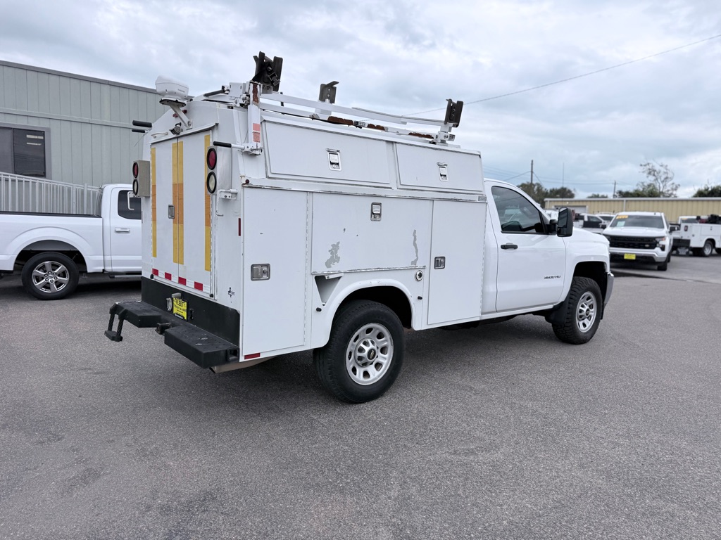 Photo 5 of this CHEVROLET SILVERADO 3500