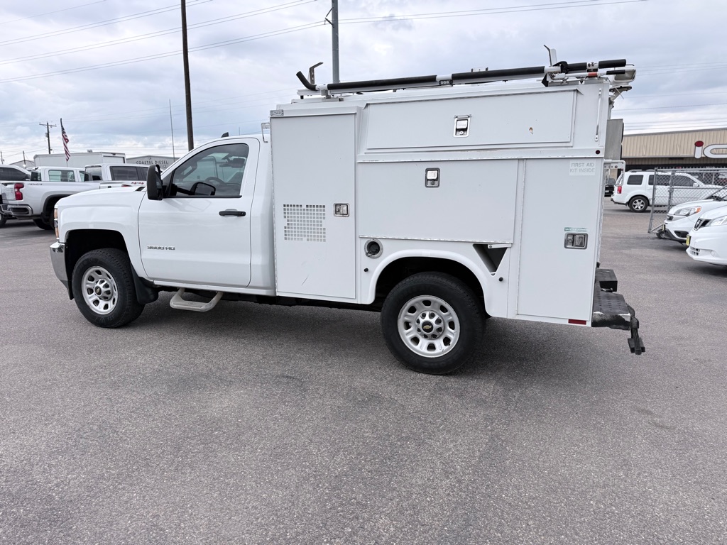 Photo 8 of this CHEVROLET SILVERADO 3500