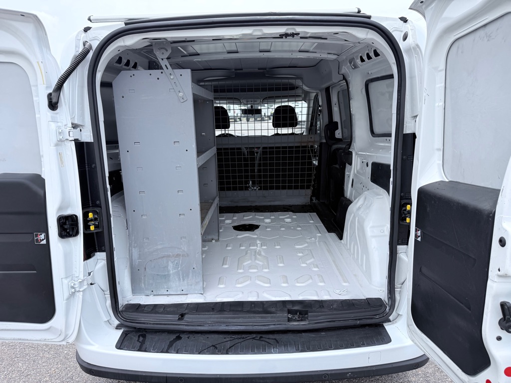 Photo 11 of this RAM PROMASTER CITY