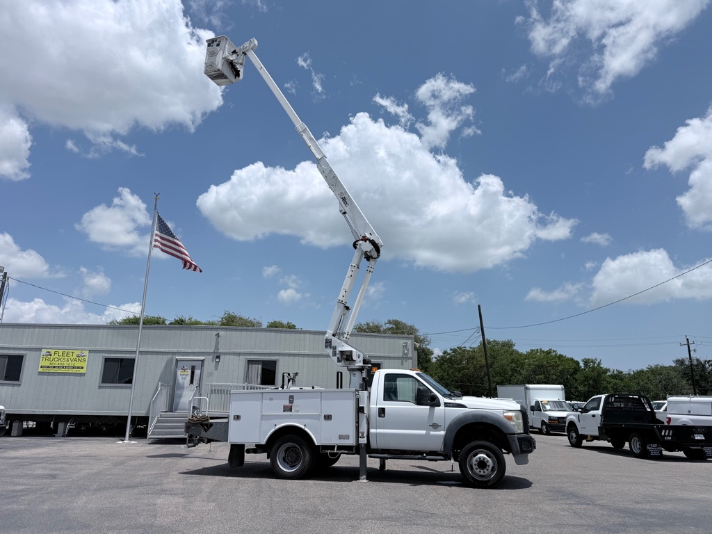 2012 FORD F550