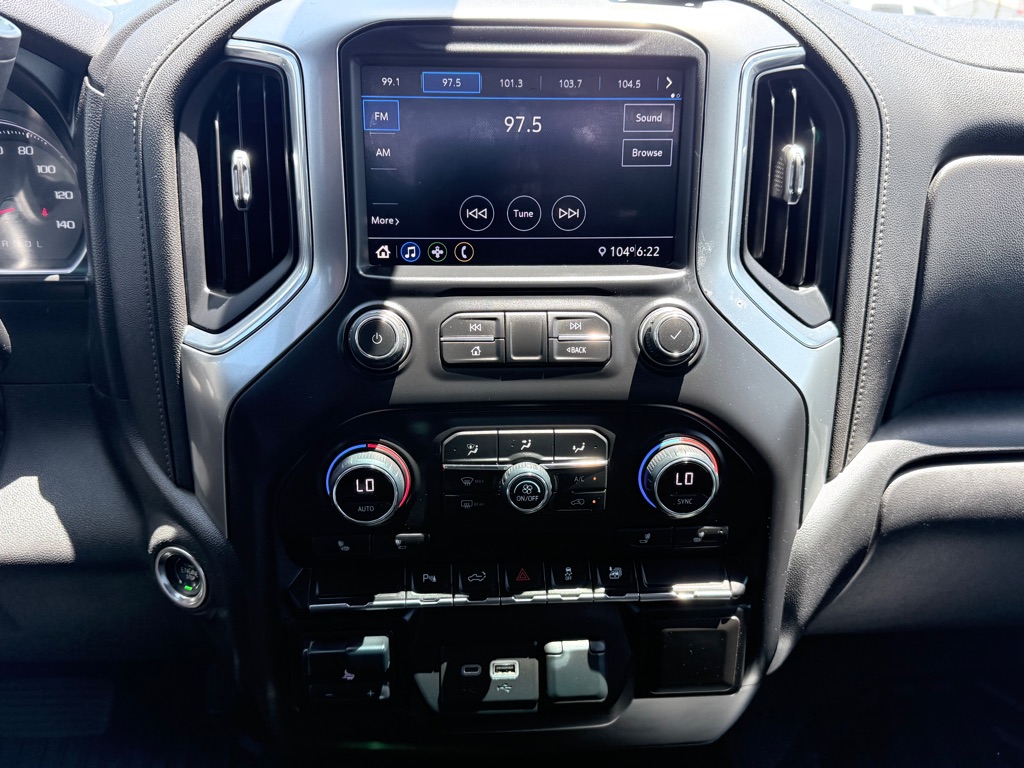 Photo 14 of this CHEVROLET SILVERADO 2500