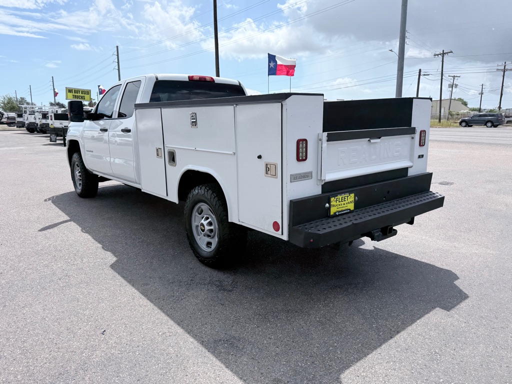Photo 7 of this CHEVROLET SILVERADO 2500