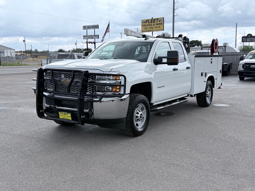 Photo 2 of this CHEVROLET SILVERADO 2500