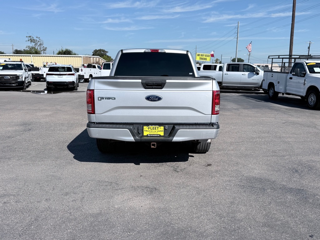Photo 6 of this FORD F150