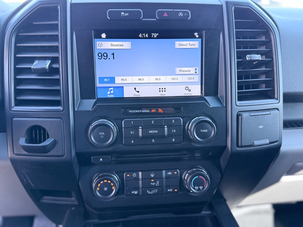 Photo 14 of this FORD F150