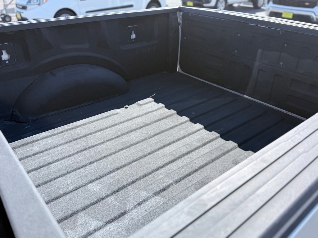 Photo 11 of this FORD F150