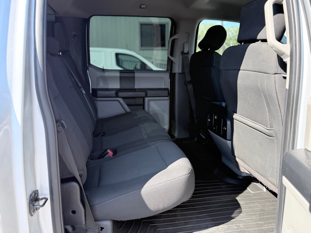 Photo 13 of this FORD F150
