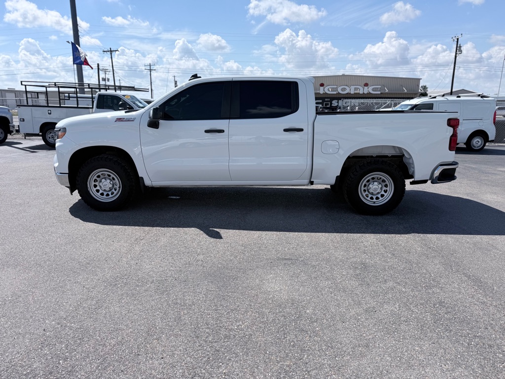 Photo 9 of this CHEVROLET SILVERADO 1500