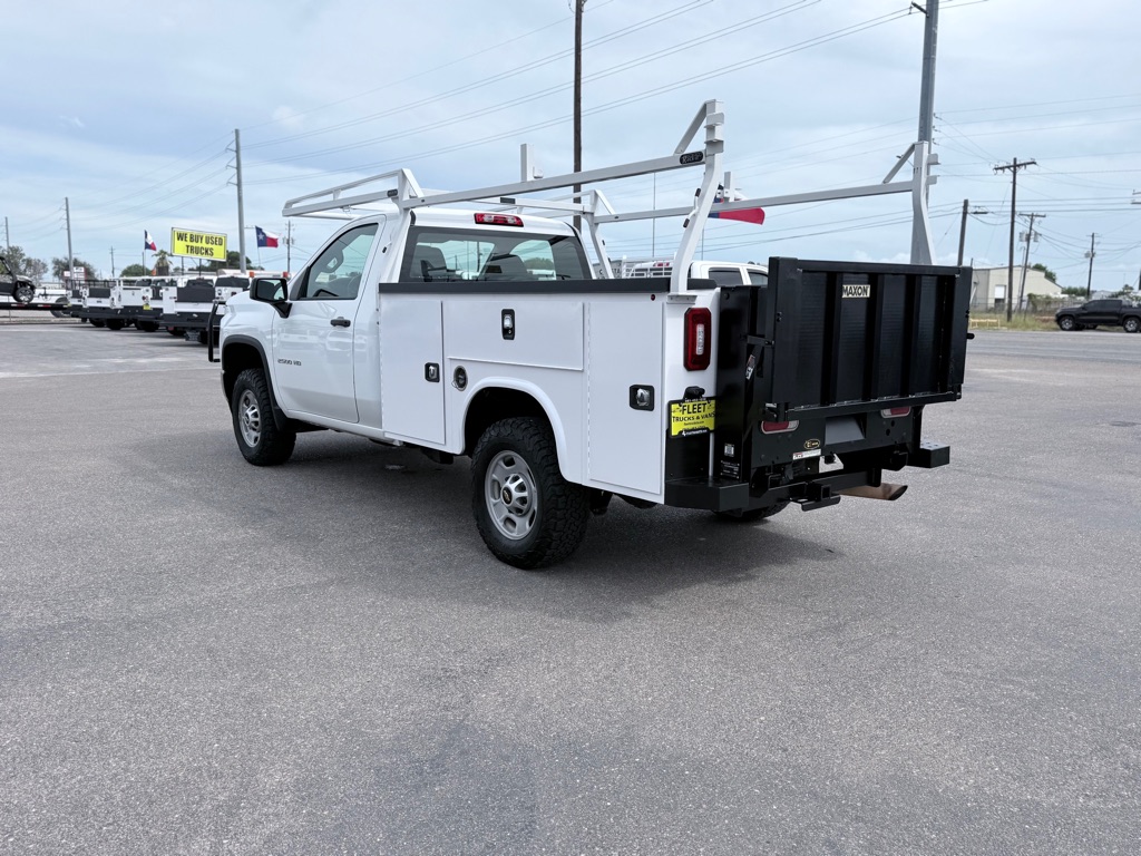 Photo 7 of this CHEVROLET SILVERADO 2500