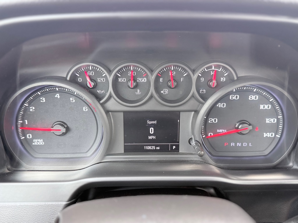 Photo 18 of this CHEVROLET SILVERADO 2500