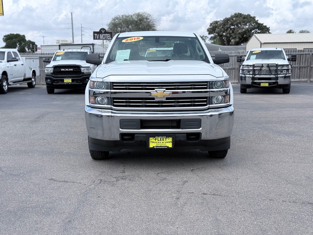 Photo 2 of this CHEVROLET SILVERADO 2500