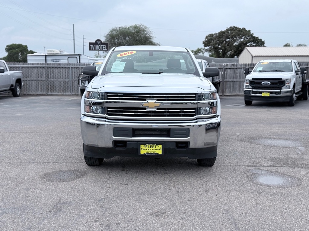 Photo 2 of this CHEVROLET SILVERADO 2500