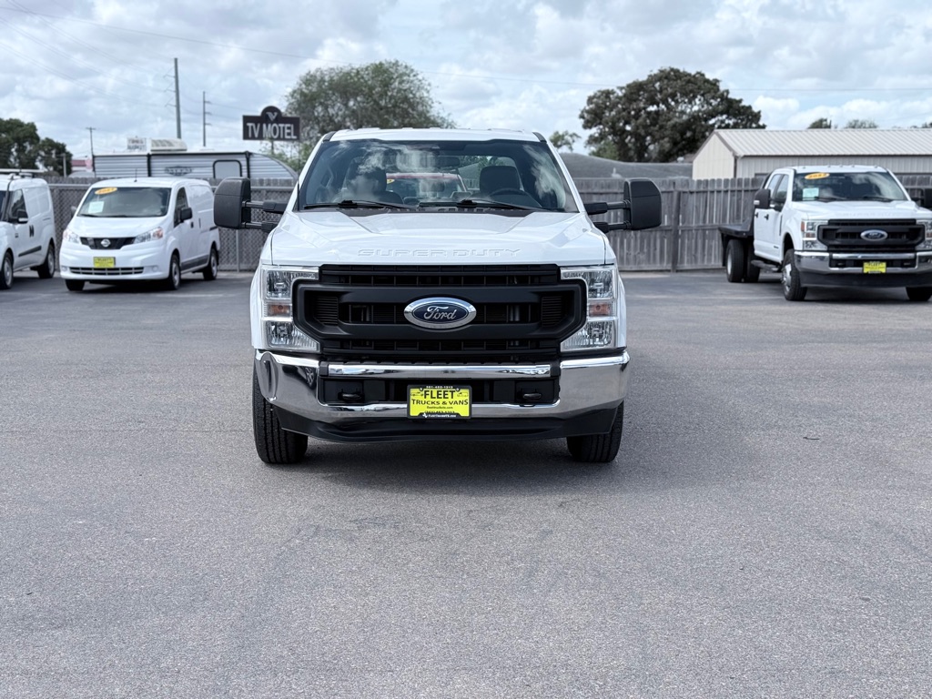 Photo 2 of this FORD F350