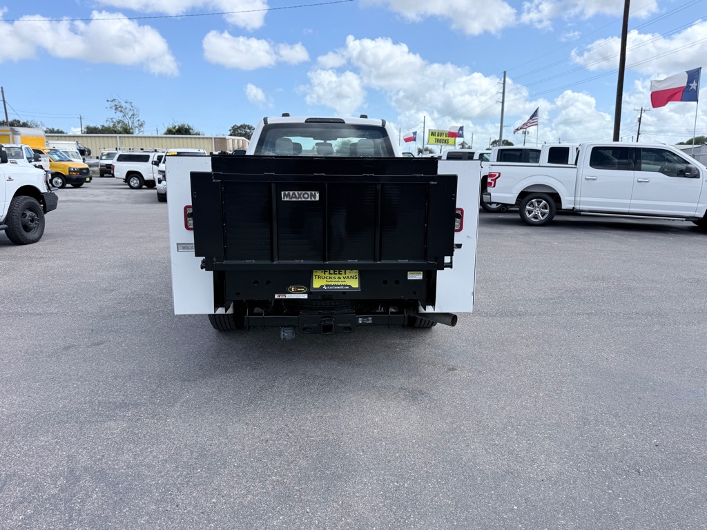 Photo 6 of this FORD F350