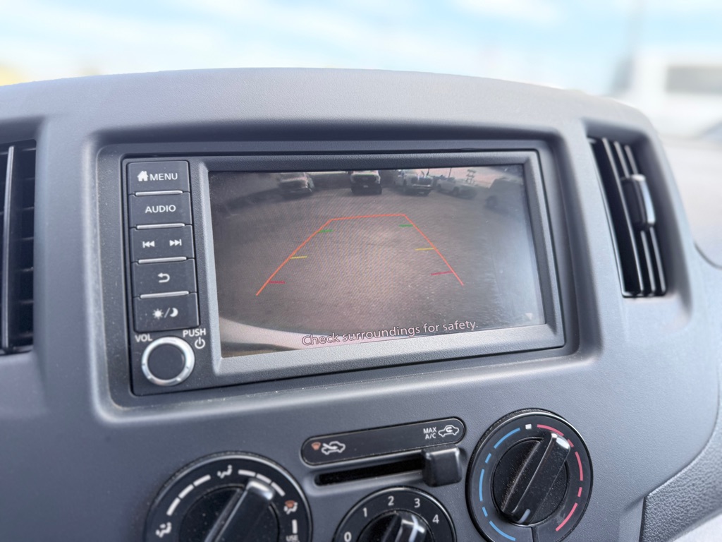 Photo 15 of this NISSAN NV200