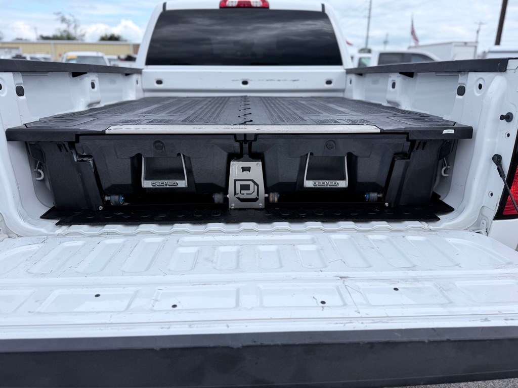 Photo 12 of this CHEVROLET SILVERADO 2500