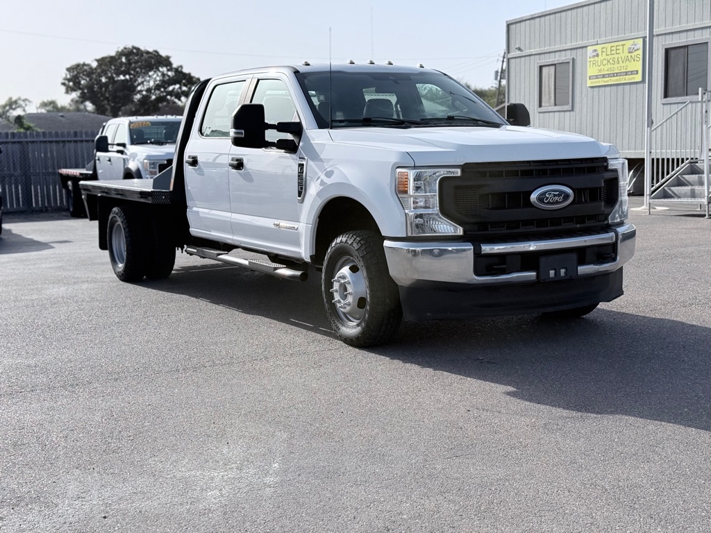 Photo 3 of this FORD F350