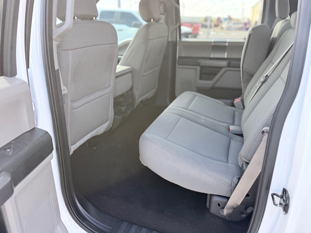 Photo 10 of this FORD F150
