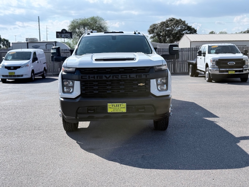 Photo 2 of this CHEVROLET SILVERADO 3500
